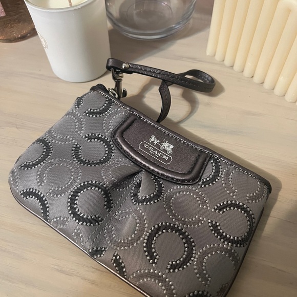 Coach Wallet - Picture 2 of 6